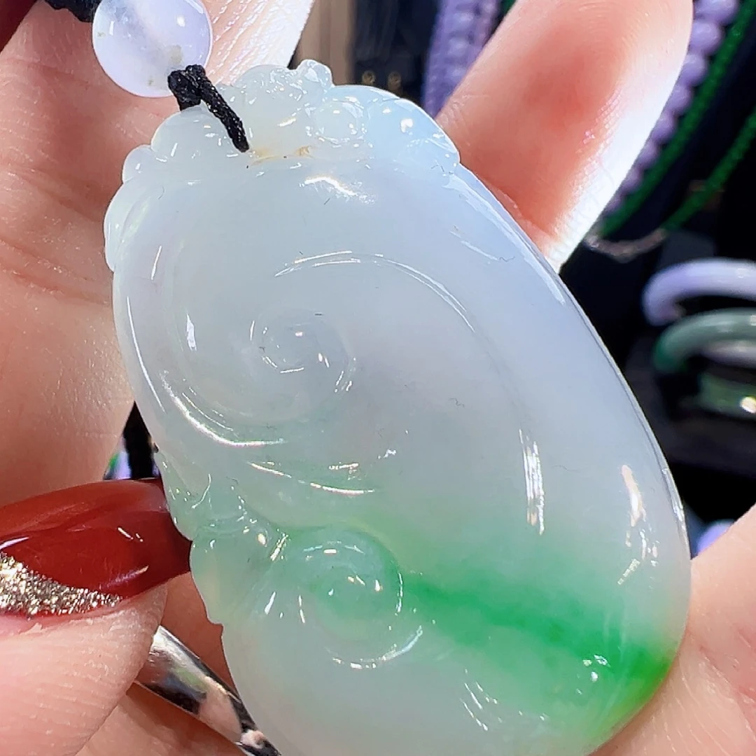 翡翠未镶嵌颈饰签收后24小时鉴赏期