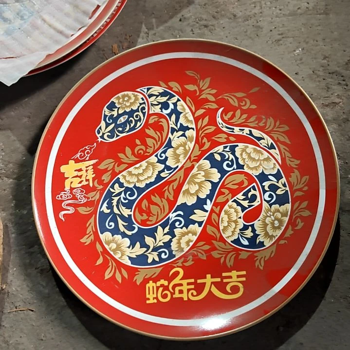 瓷片陶瓷盘子碗啥都有