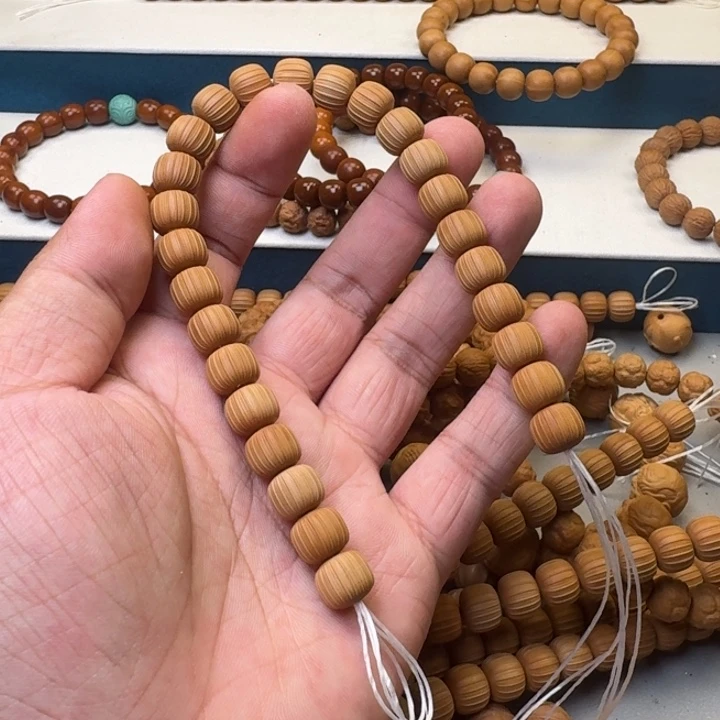 猴头核桃吊坠方棱