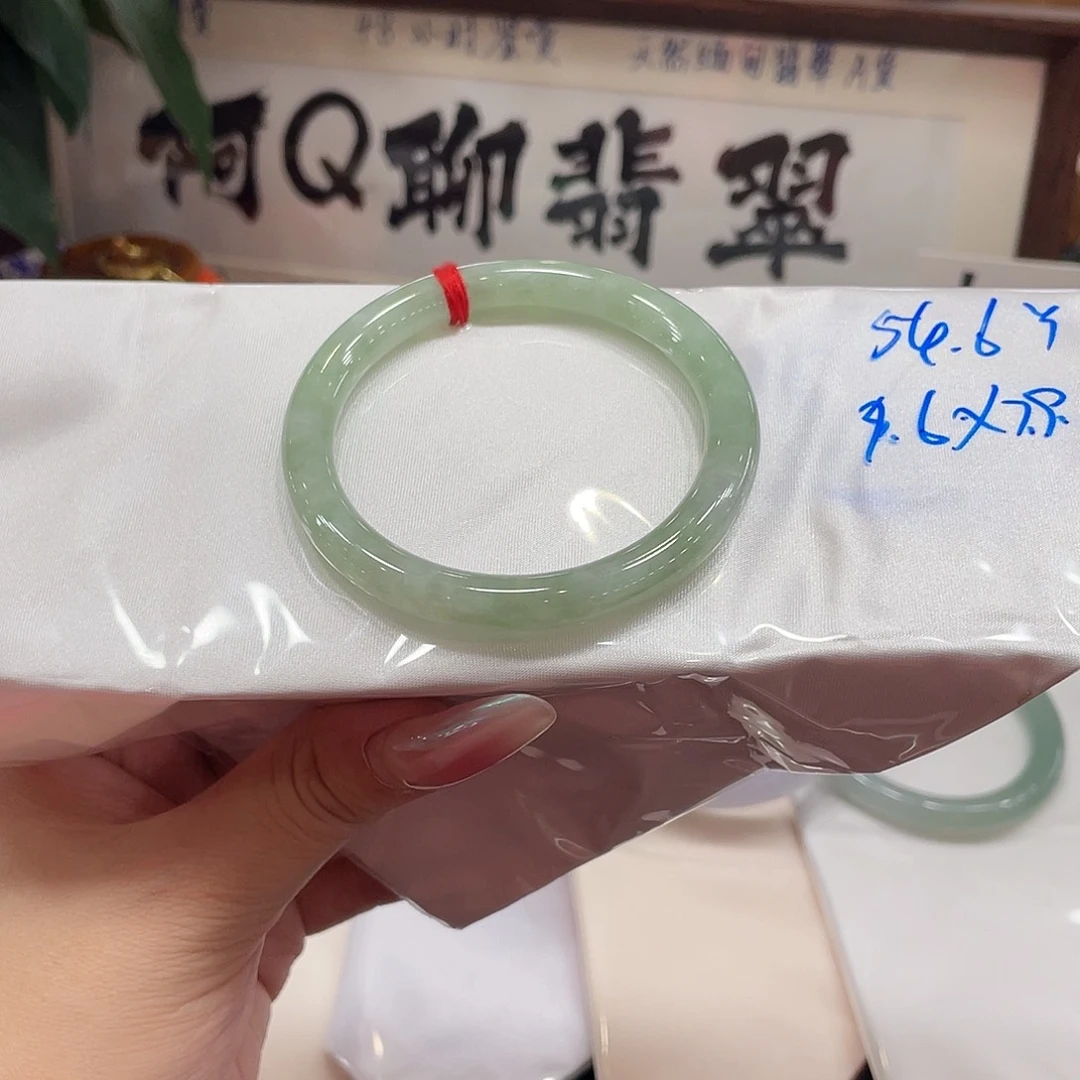 翡翠未镶嵌手镯天然缅甸A货翡翠手镯4