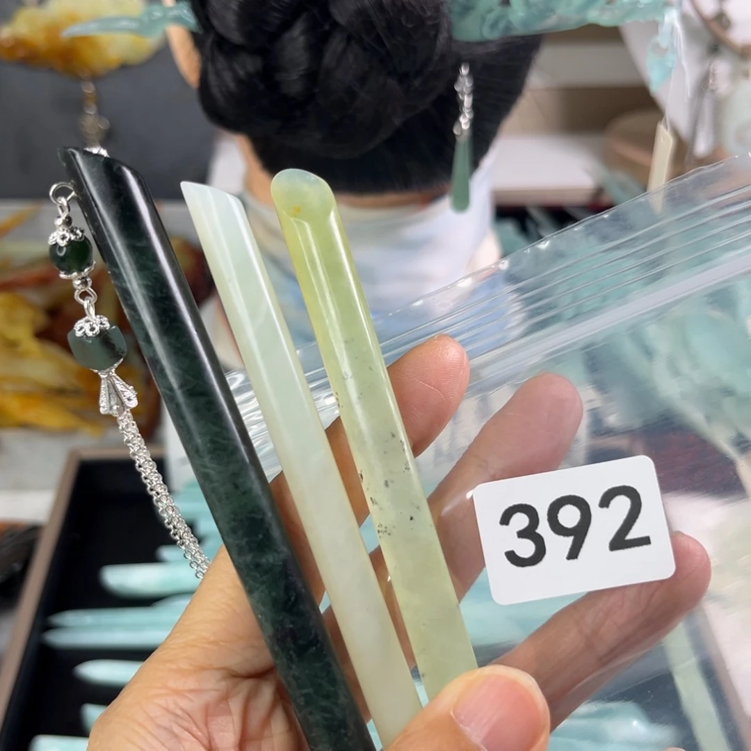 岫玉未镶嵌发饰荼*