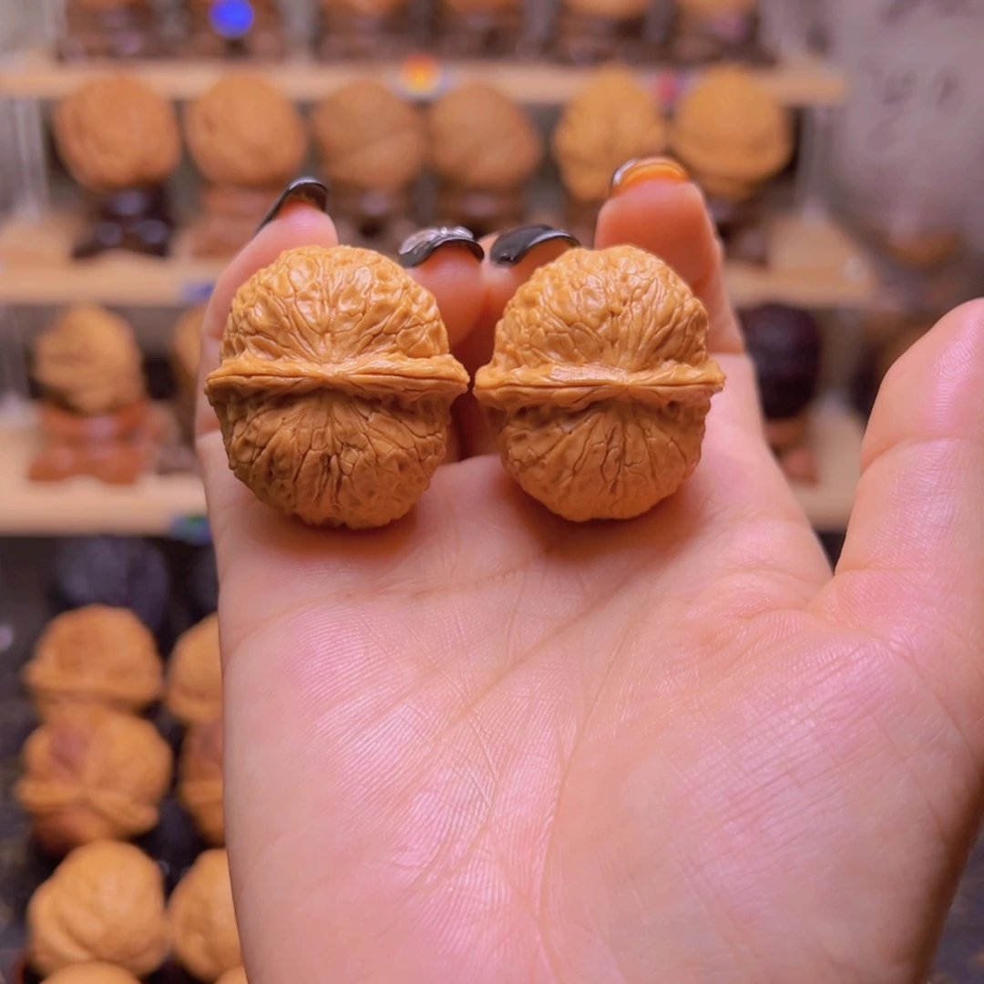 吊坠桃核皮皮球H41、33……