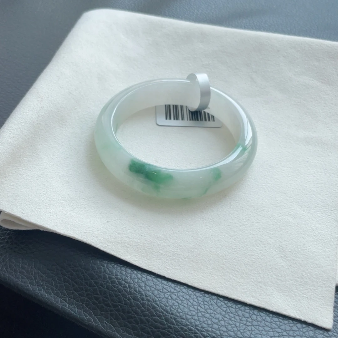 翡翠未镶嵌手镯纹53