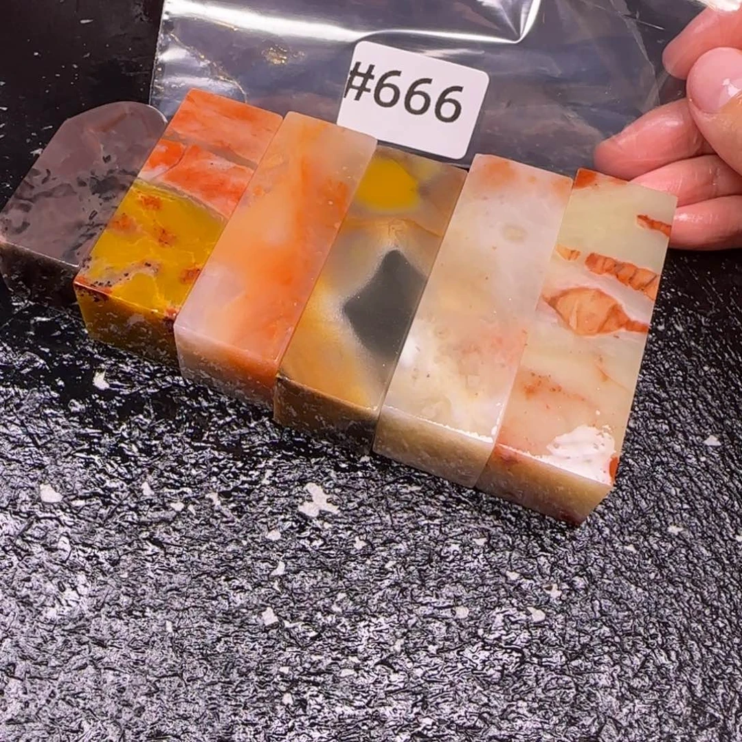 老挝石l****i老挝石 老挝石