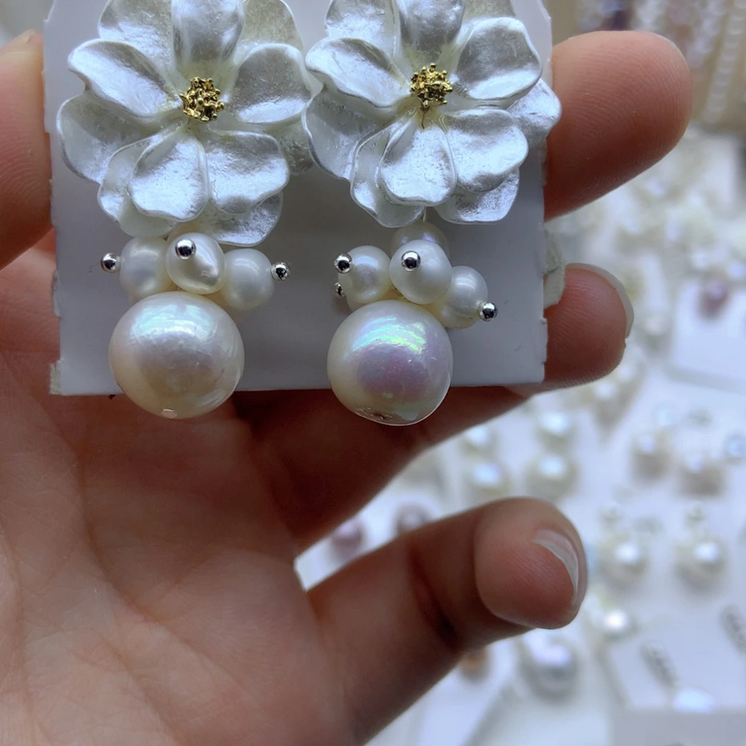 淡水珍珠耳饰未镶嵌