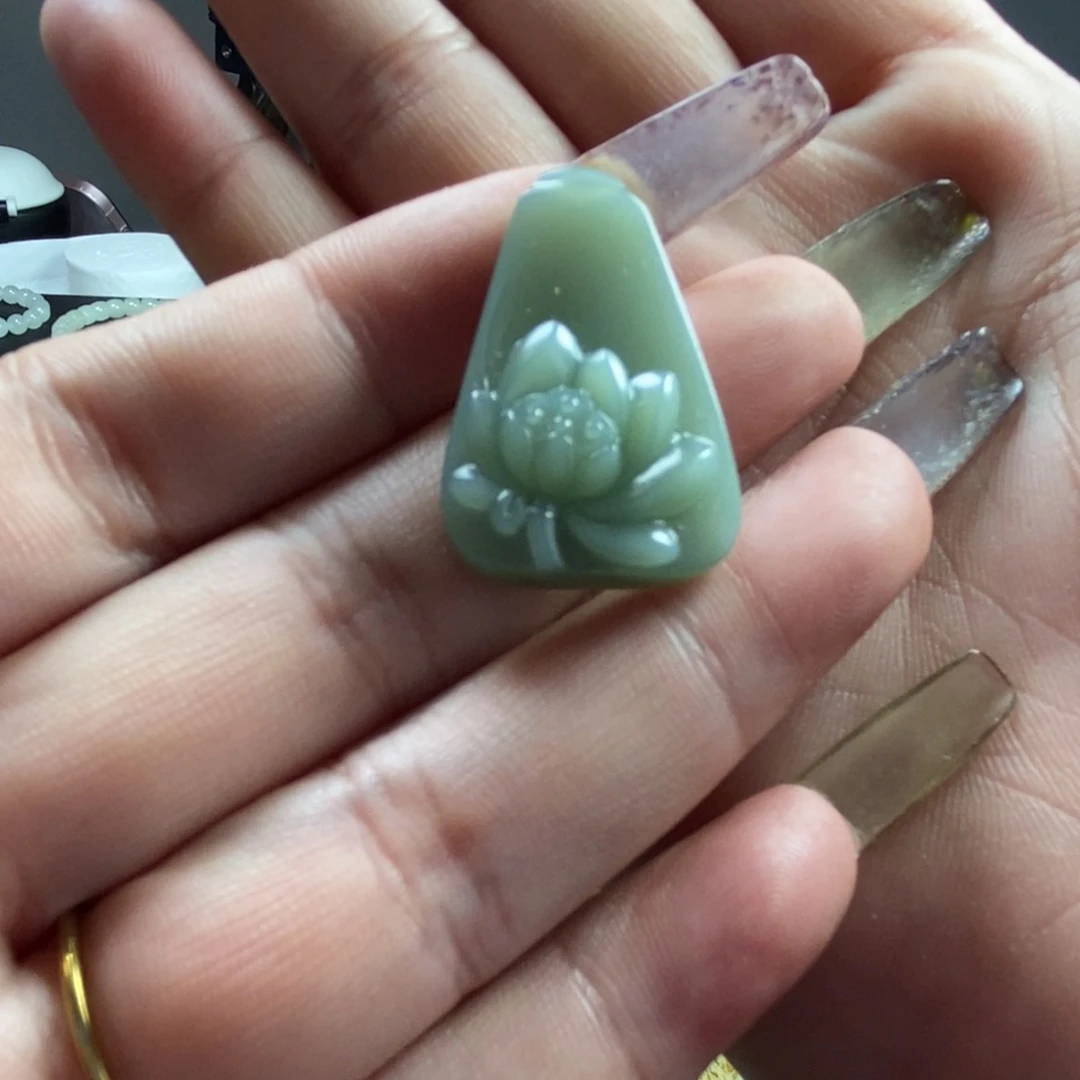 和田玉（碧玉）未镶嵌颈饰