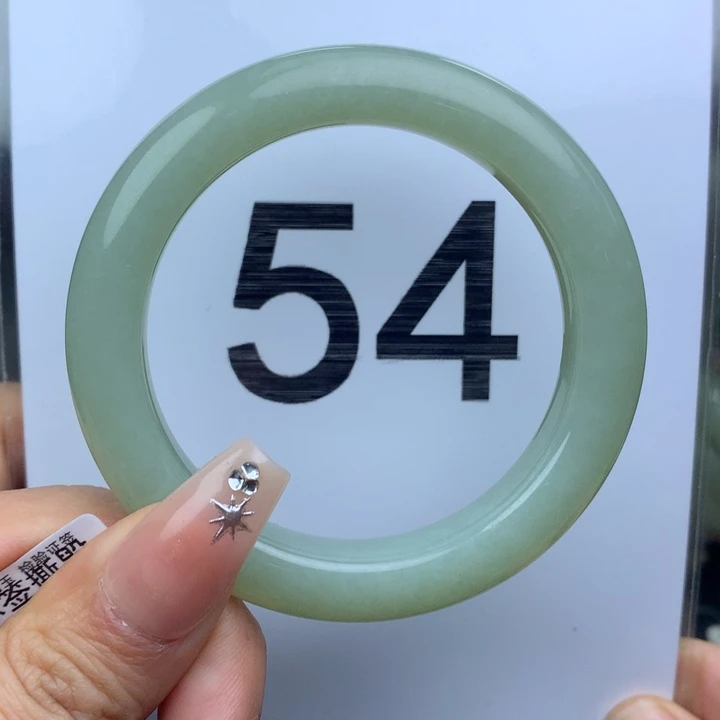 未镶嵌手镯和田玉50