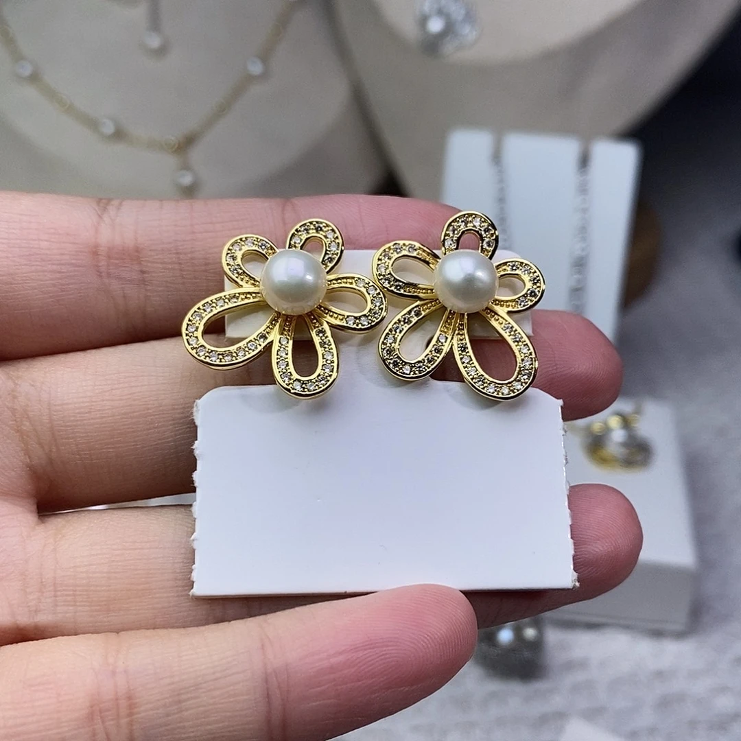 耳饰银S925镶嵌淡水珍珠