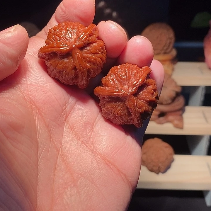 吊坠文玩核桃龙胆奔