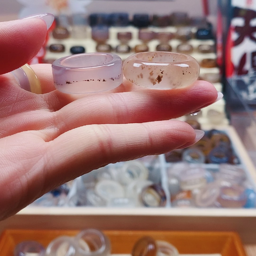 微***热玛瑙/玉髓戒指未镶嵌