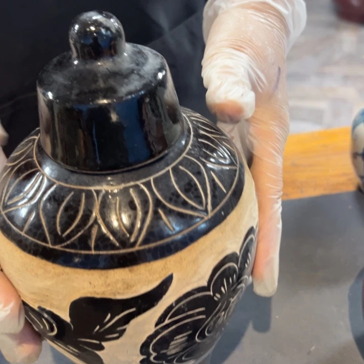 苹***果瓷片拾六家的瓷器瓷器