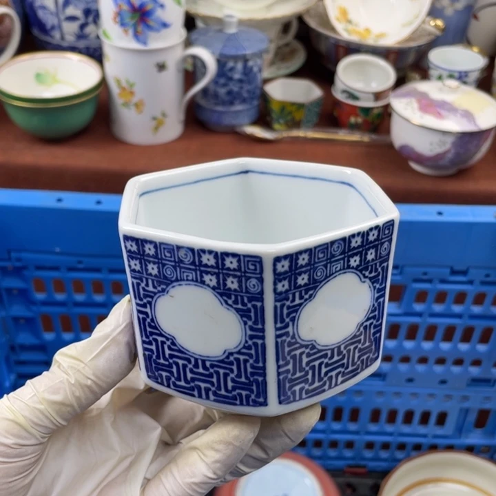 他家瓷器真美…开播了