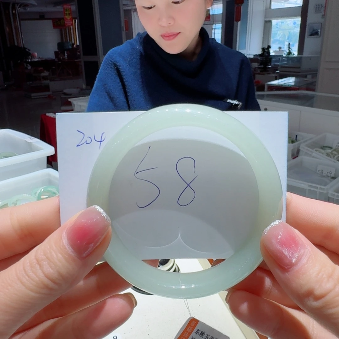 石英质玉未镶嵌手镯204