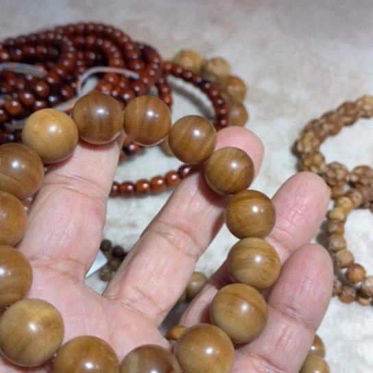 一***前其他檀香木老山檀香1.5微瑕