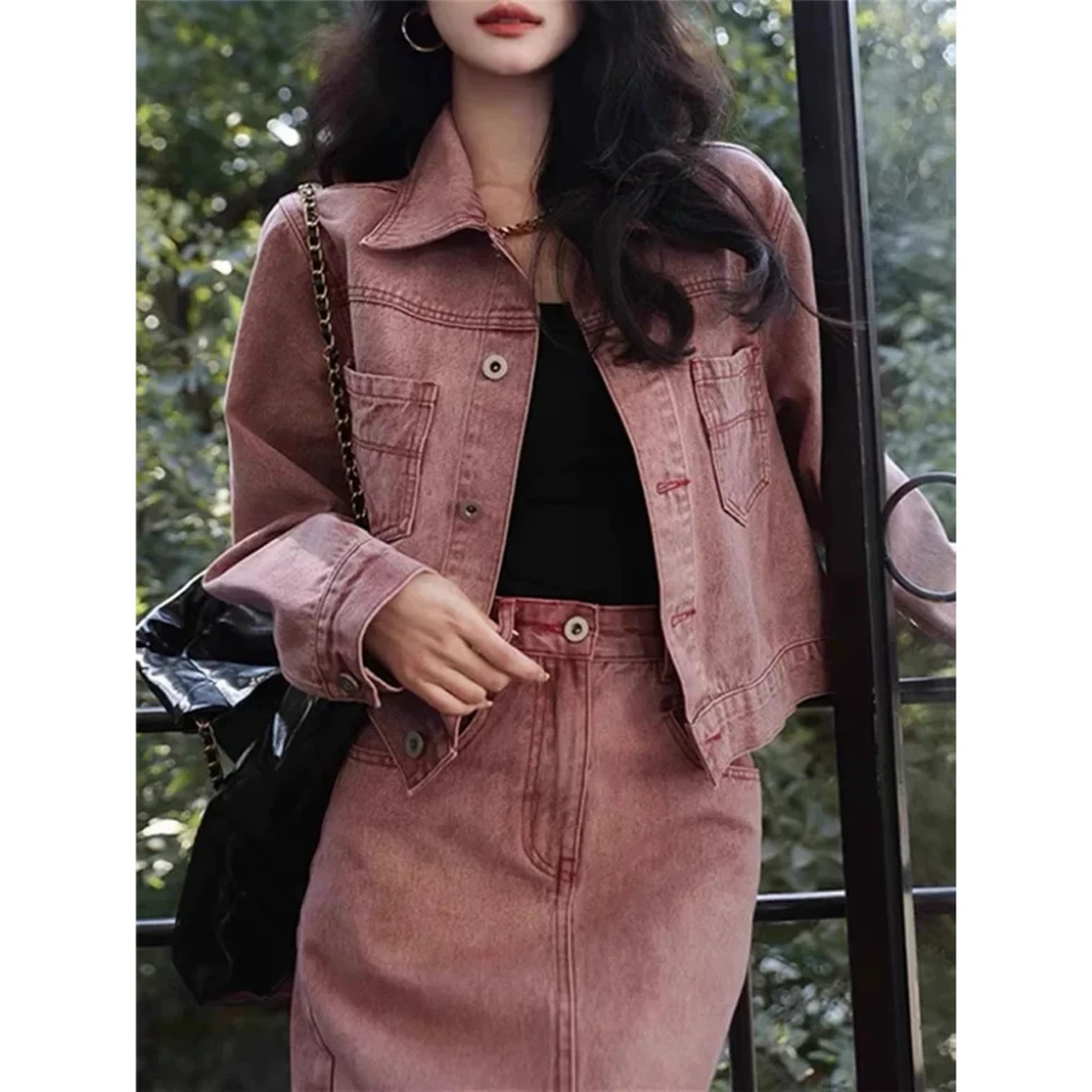 95 【干枯玫瑰】粉牛仔短外套+A字版半身裙时尚显瘦套装（LZZZ01）