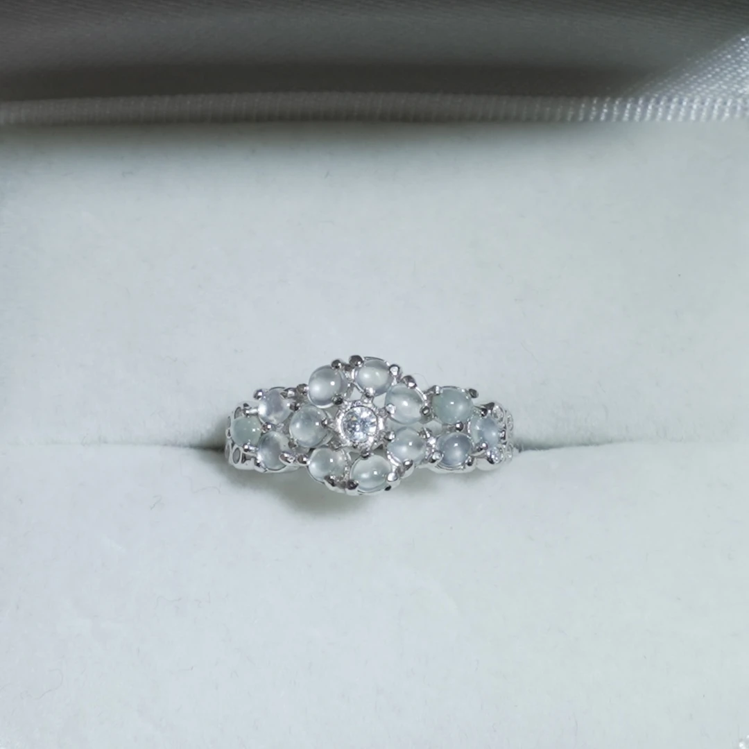 【公子优选】翡翠白冰蛋面花戒（多样性发其一）18842