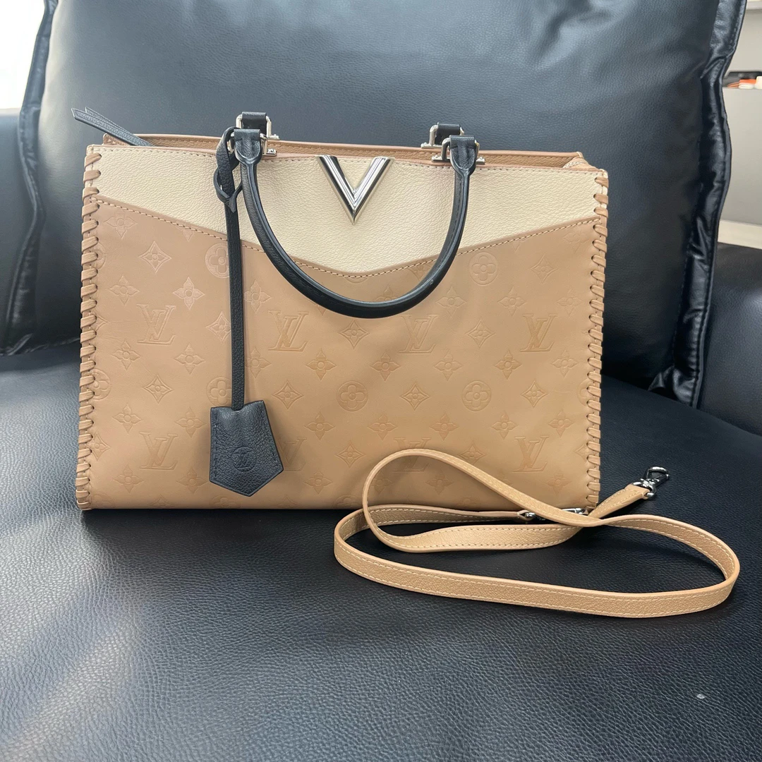 95新 LouisVuitton/路易威登 捐金沉珠/奶茶色very tote