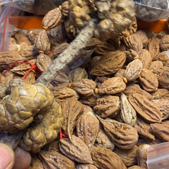 吊坠文玩核桃东北特产240