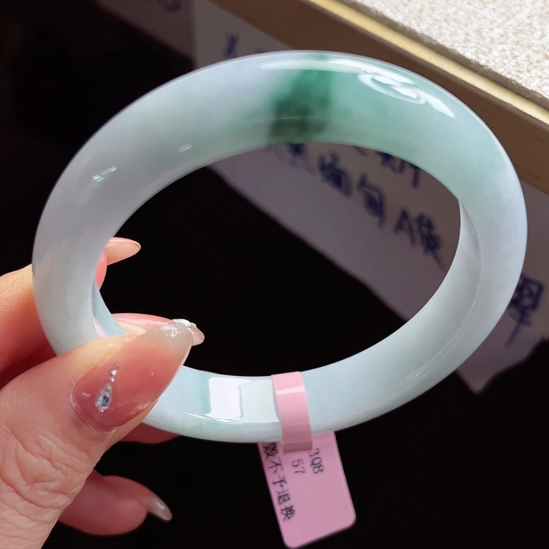 翡翠未镶嵌手镯手镯