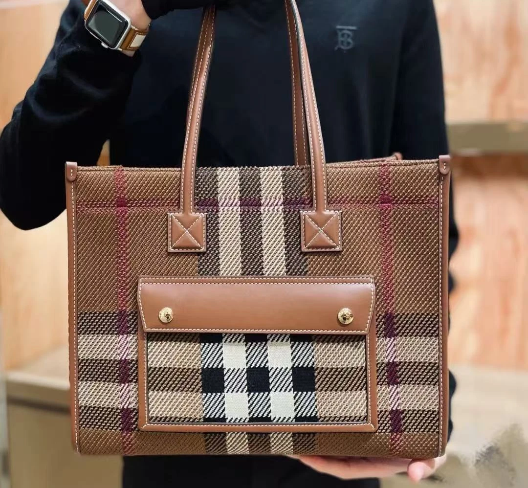 BURBERRY/博柏利 单肩包 单肩包 wd6165/2510