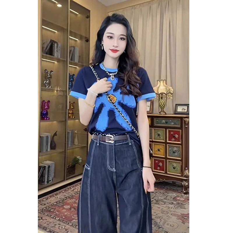 【西西订单】发泡花朵印花短袖T恤女2025夏季百搭显瘦上衣潮Z5531