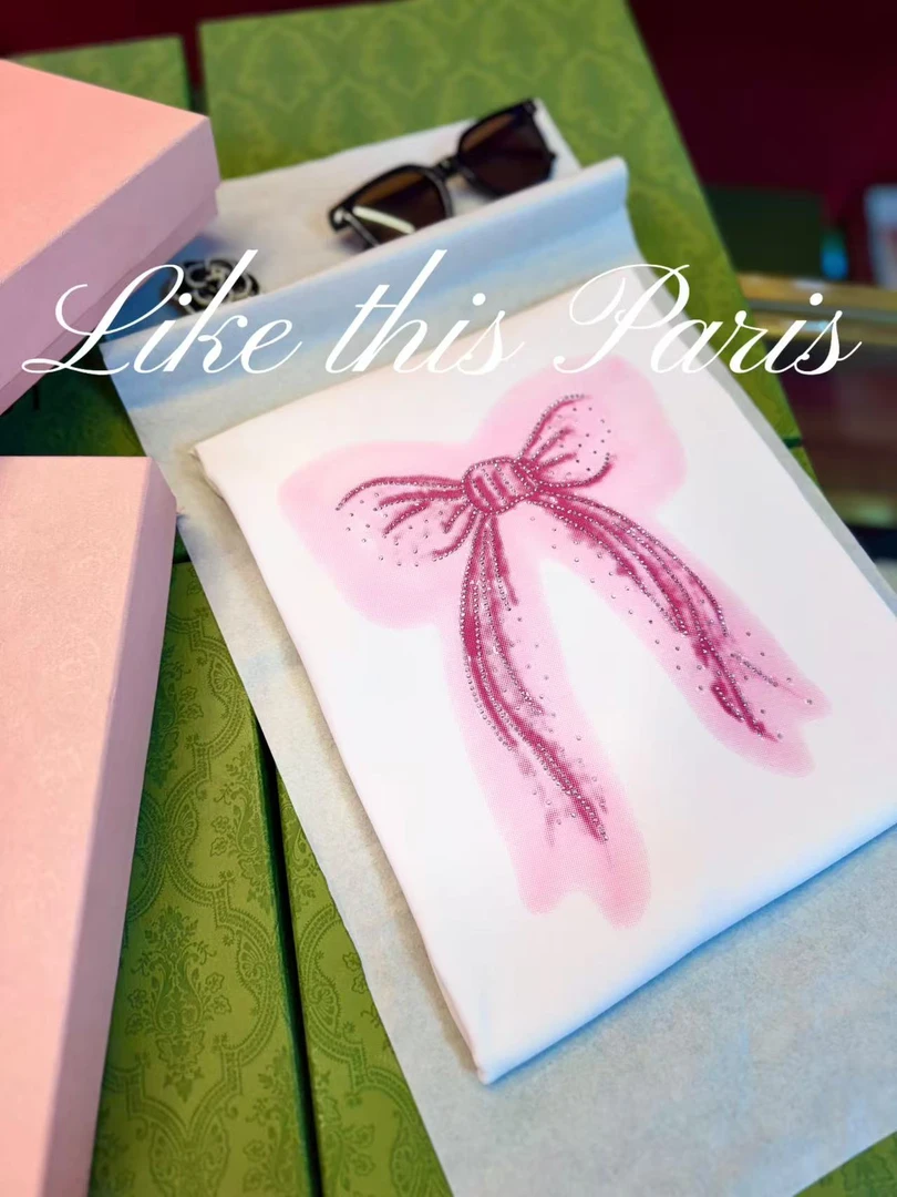 【粉色蝴蝶结】2025新款轻奢时尚百搭夏季设计感短袖