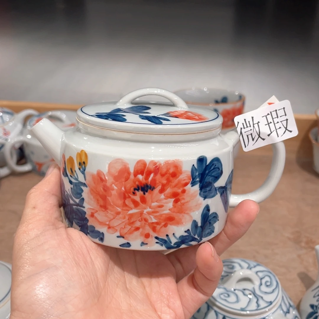 釉下手绘茶具微瑕