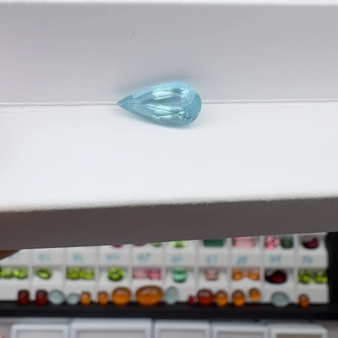 裸石海蓝宝石天然1.72克拉