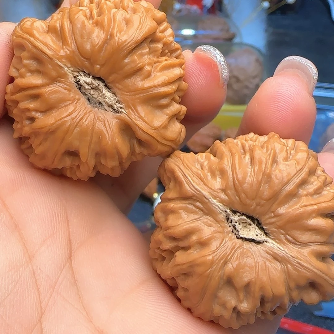 吊坠文玩核桃40蛮王