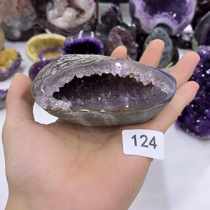 水晶未镶嵌大型摆件（非配饰）