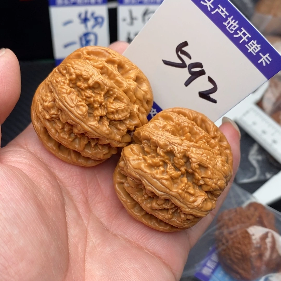 桃核把件粗筋44ooooo