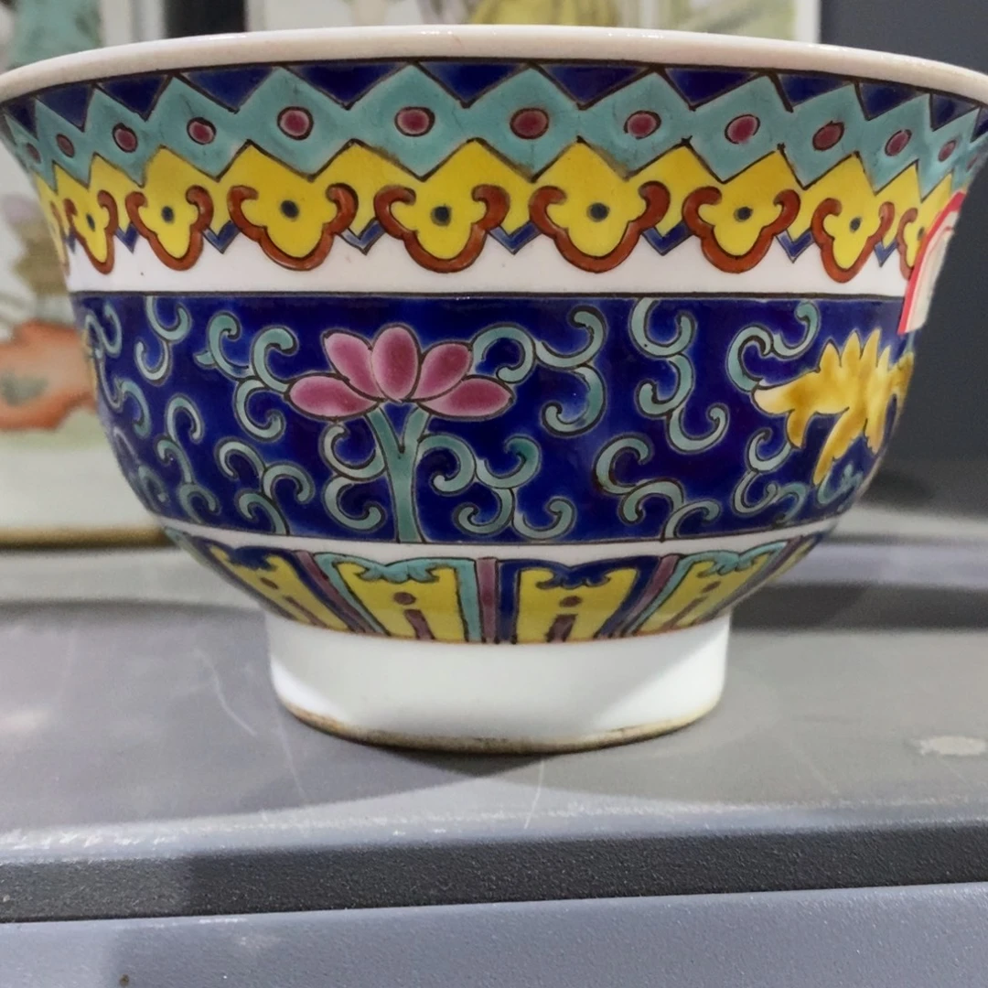 瓷器一个一个一个