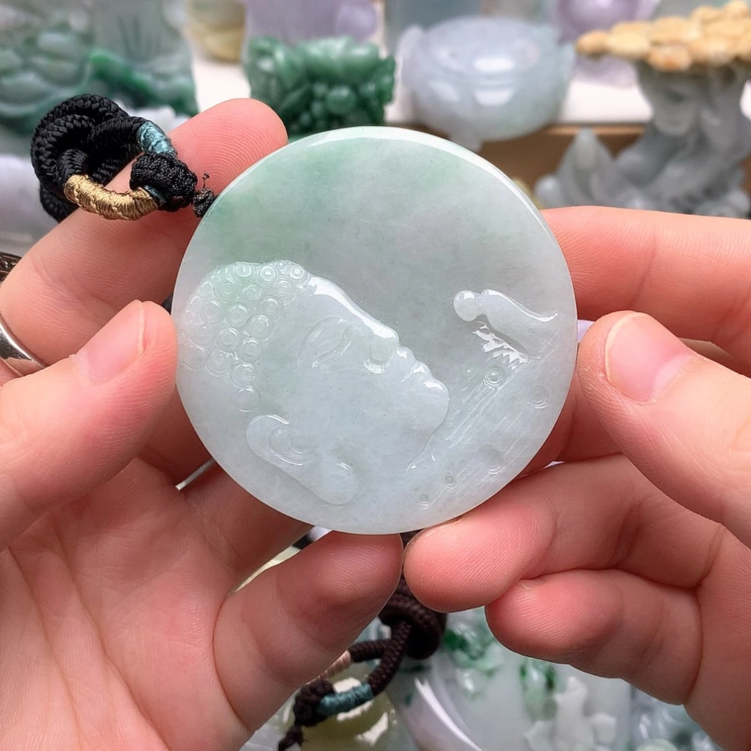 吊坠(不含链)未镶嵌翡翠