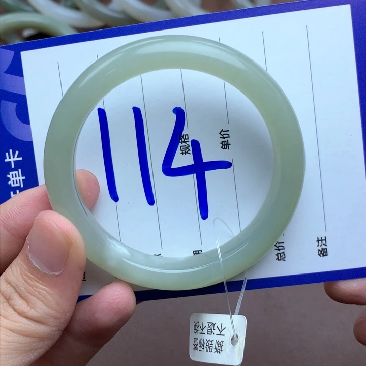 和田玉手镯未镶嵌53