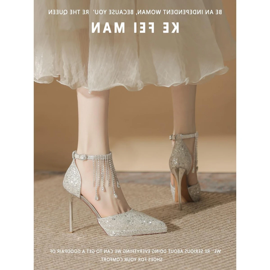 香港2025年玛丽珍流苏一字扣防水台高跟鞋女尖头细跟银色10cm婚鞋