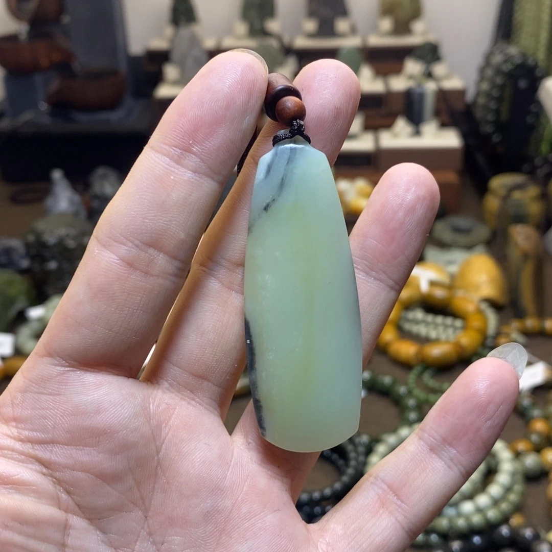 未镶嵌和田玉车挂多样性随机发一