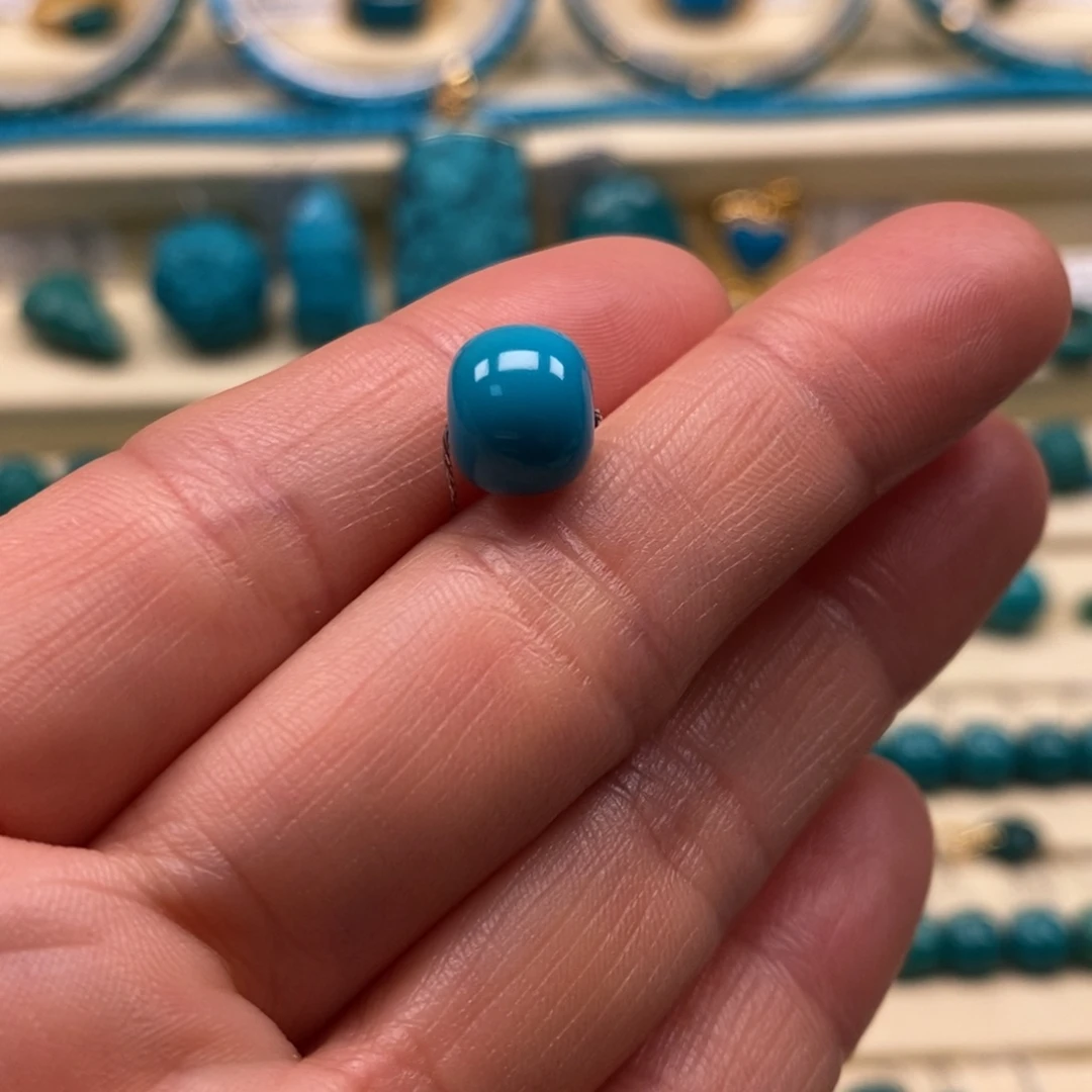 绿松石未镶嵌珠宝奇石直径9.4×7.9老型