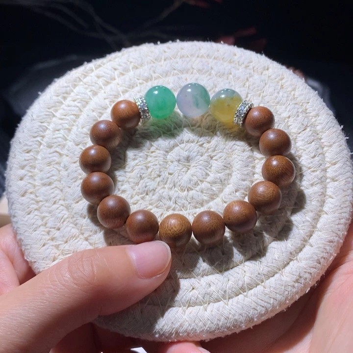 散珠翡翠天然缅甸A货翡翠卡11.7-12