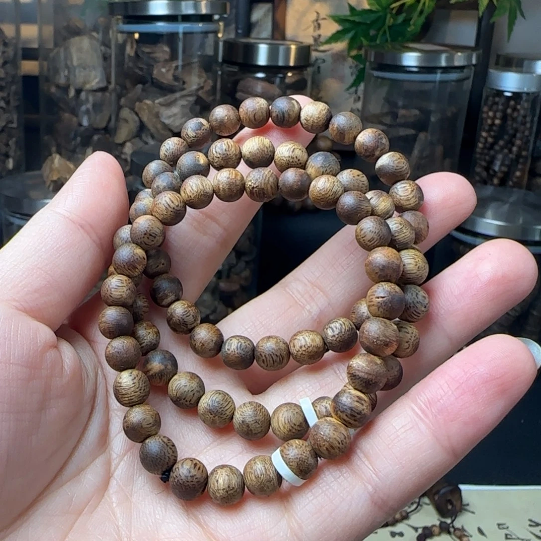 沉香沉香碎屑奇楠淳化老料圆珠0.7多样发一条