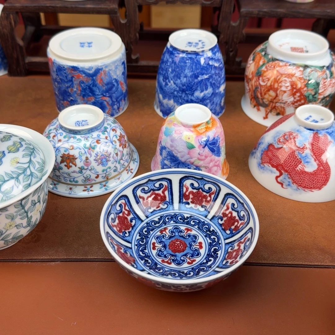 这***常景德镇瓷器精品放漏