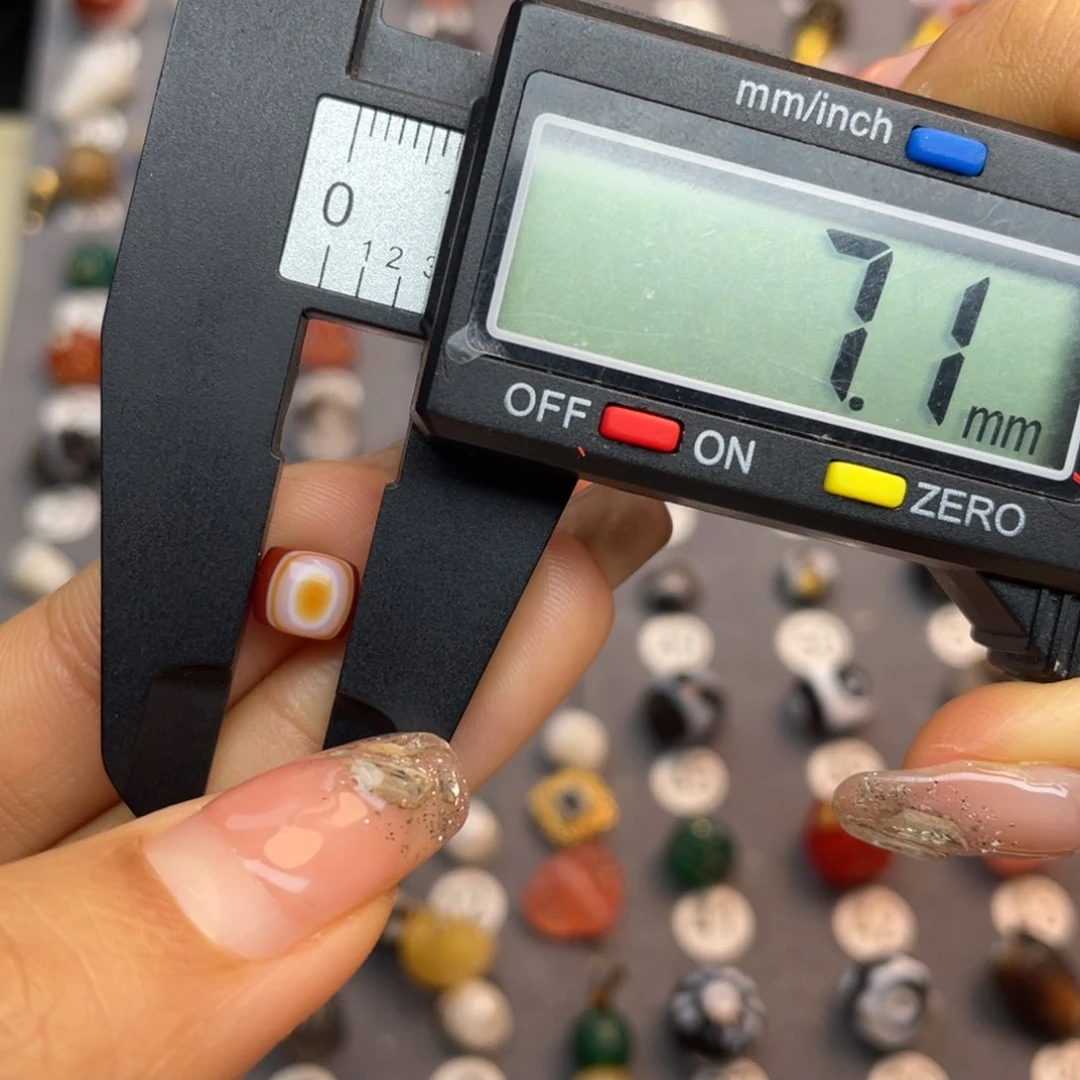 玛瑙/玉髓配饰合金