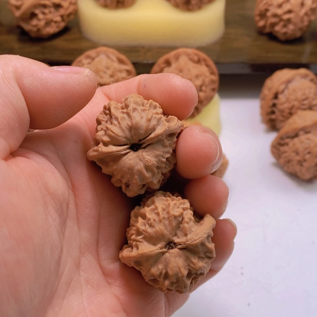 文玩核桃把件天****乐