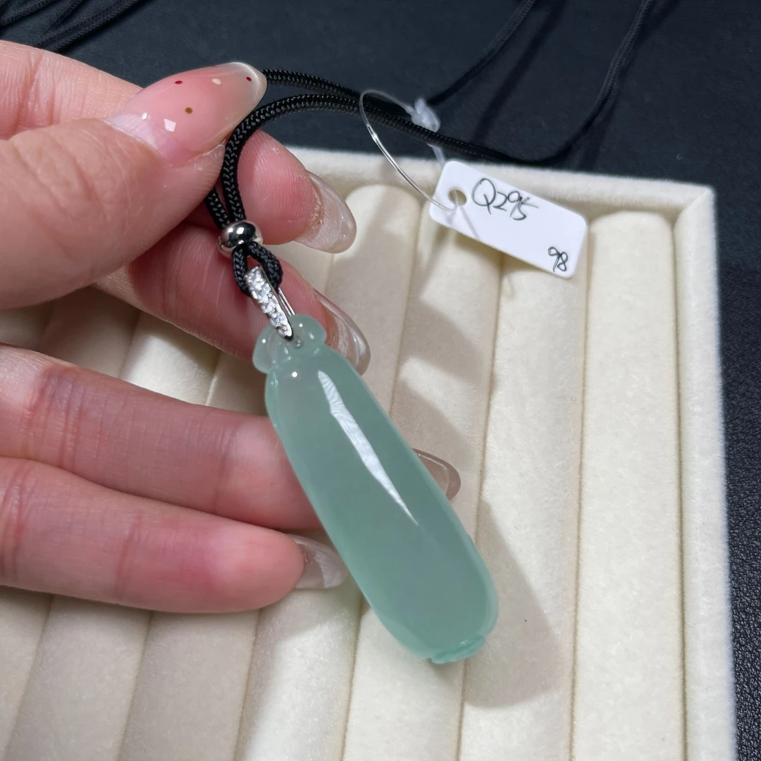 Q295吊坠百搭男女款多样性发货其一