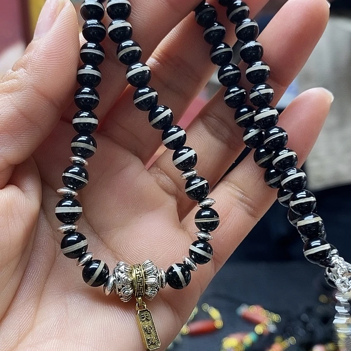 玛瑙/玉髓合金颈饰