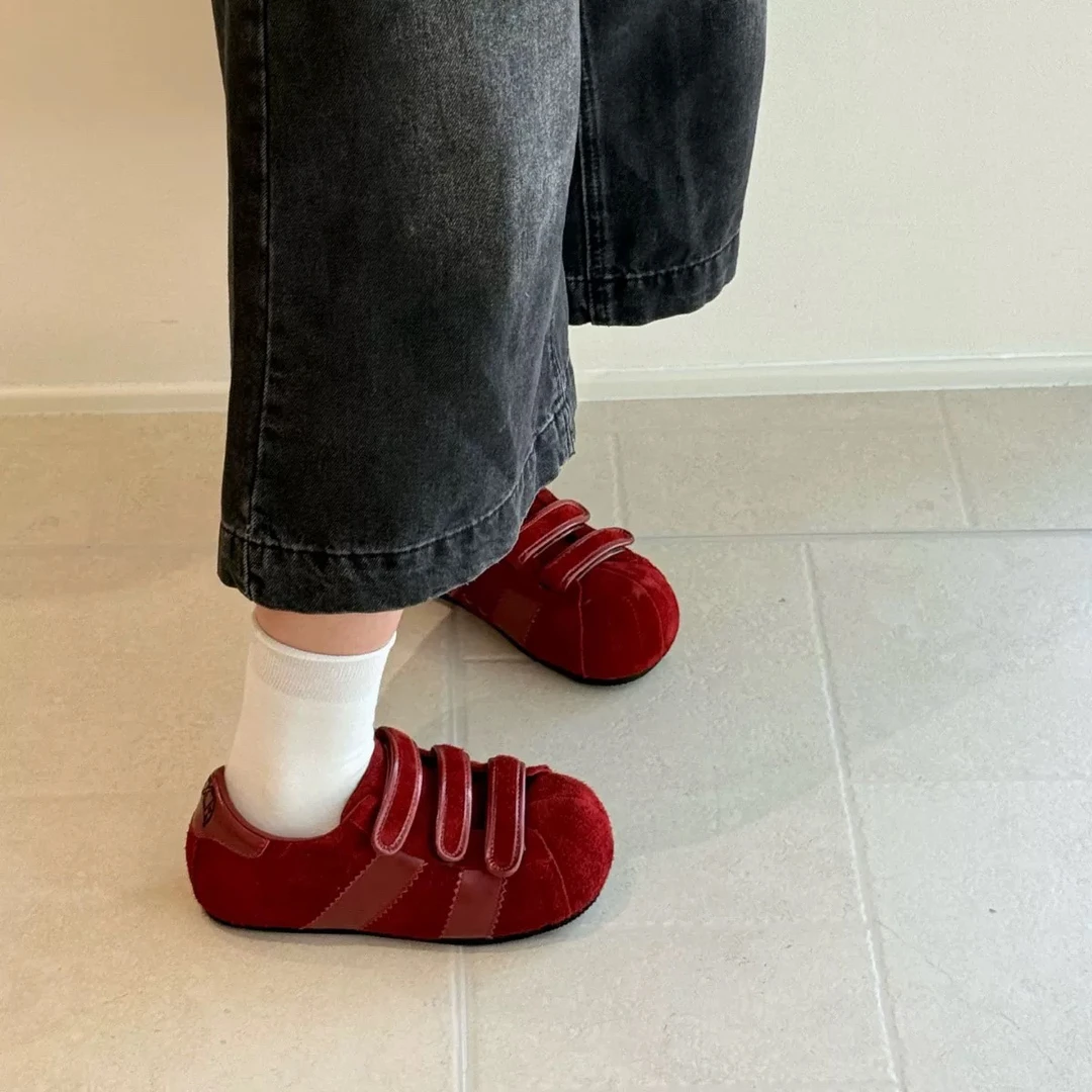 好Q！炒鸡百搭~贝壳头板鞋魔术贴丑萌面包德训鞋220-2182/B15