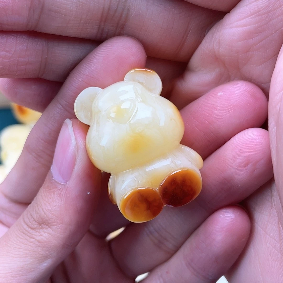 琥珀裸石未镶嵌蜜蜡