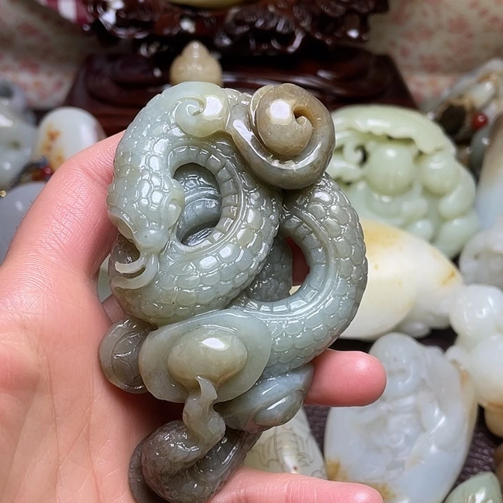 和田玉（糖玉）未镶嵌挂件