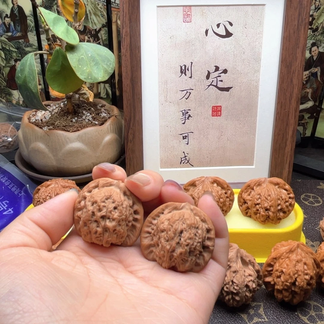 吊坠文玩核桃35血麒麟