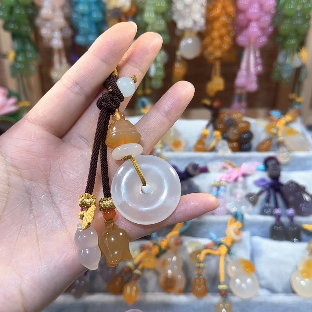 玛瑙/玉髓钥匙挂件福利款通货料子不挑带有包容点未镶嵌大*单