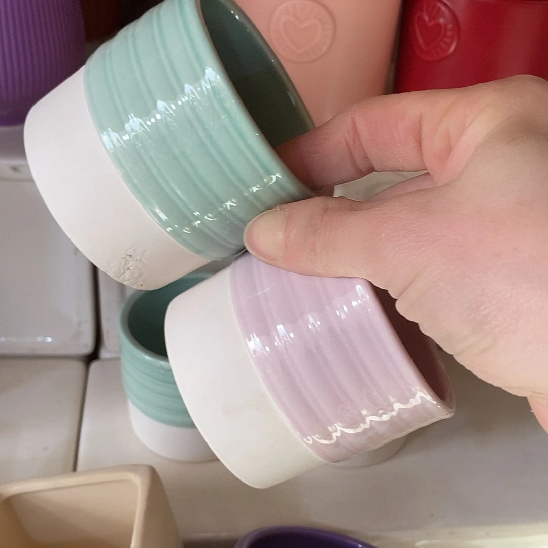 杯子陶陶盆有孔 瑕疵介意勿拍